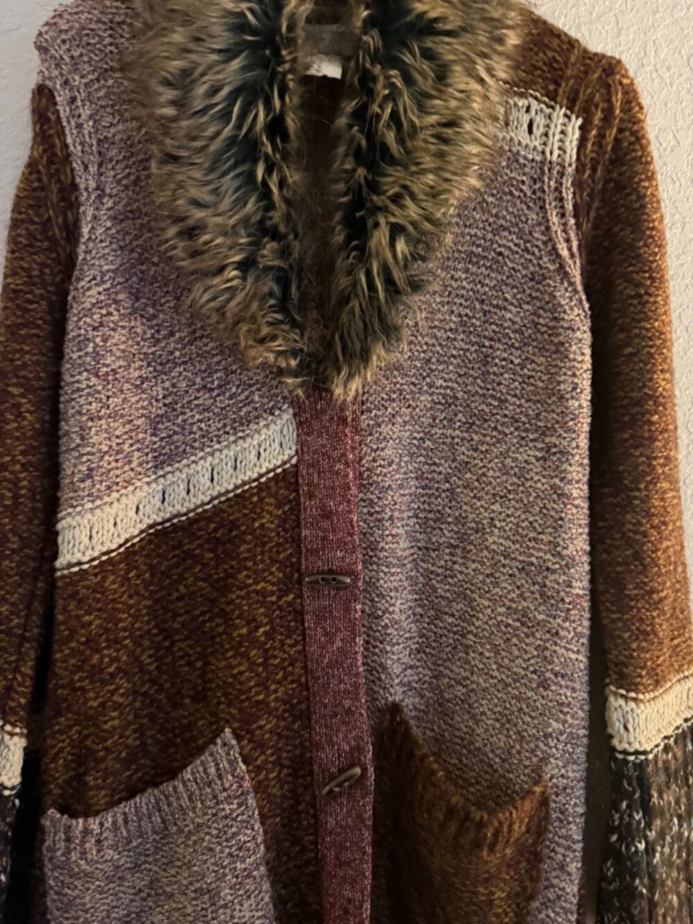 Angel of the North Patchwork Knit Long Cardigan Faux Fur Collar Brown Size Large - Picture 4 of 8